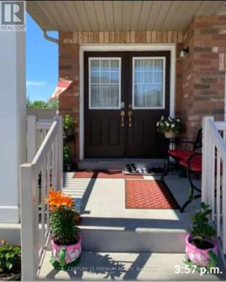 MAIN - 48 GULFBROOK CIRCLE — Brampton (Heart Lake East) - Photo 2 of 16