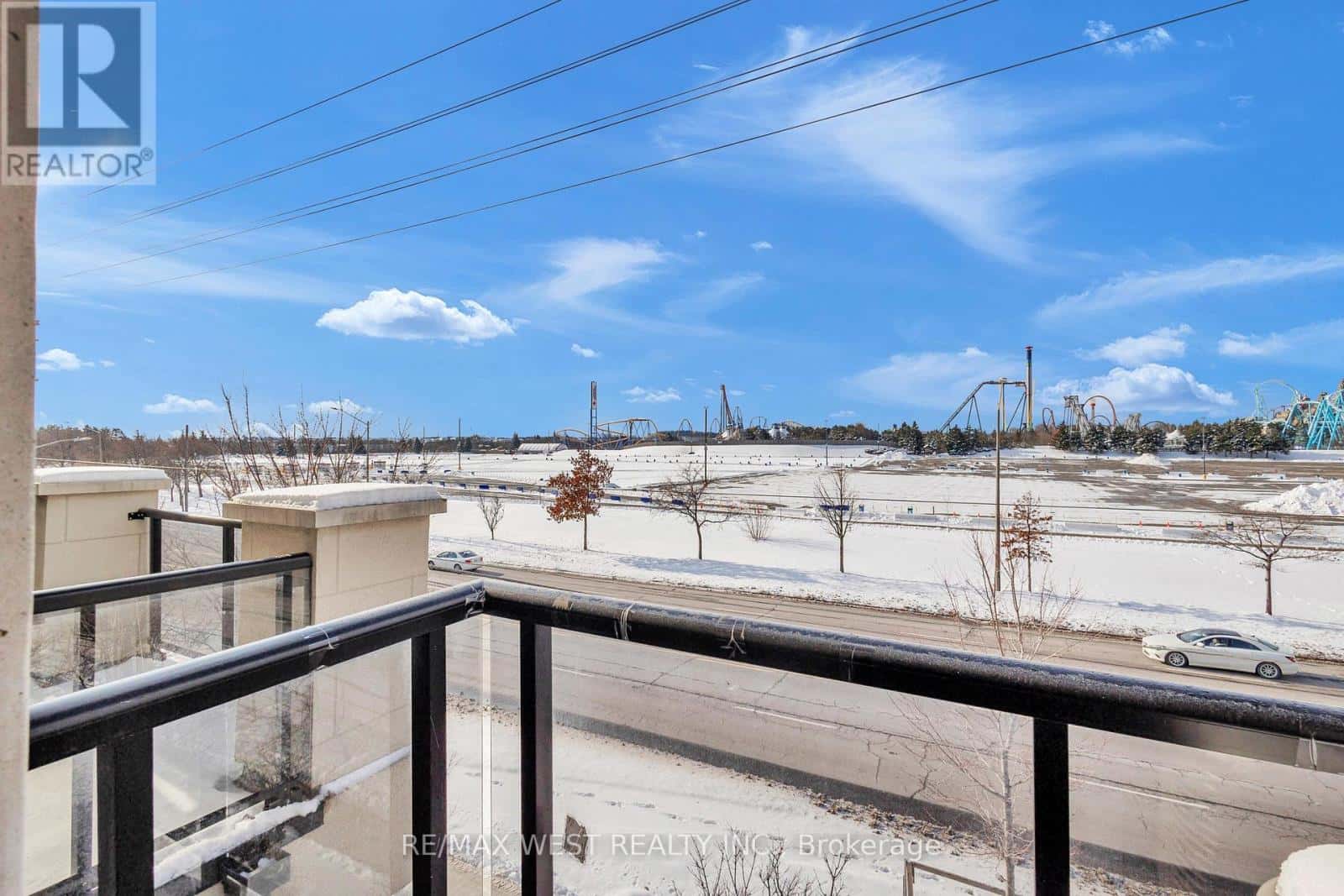 Vaughan (Maple) — Vaughan (Maple) - Photo 3 of 39