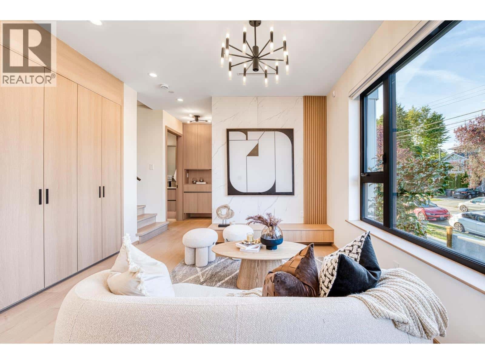 Vancouver — Vancouver - Photo 4 of 26