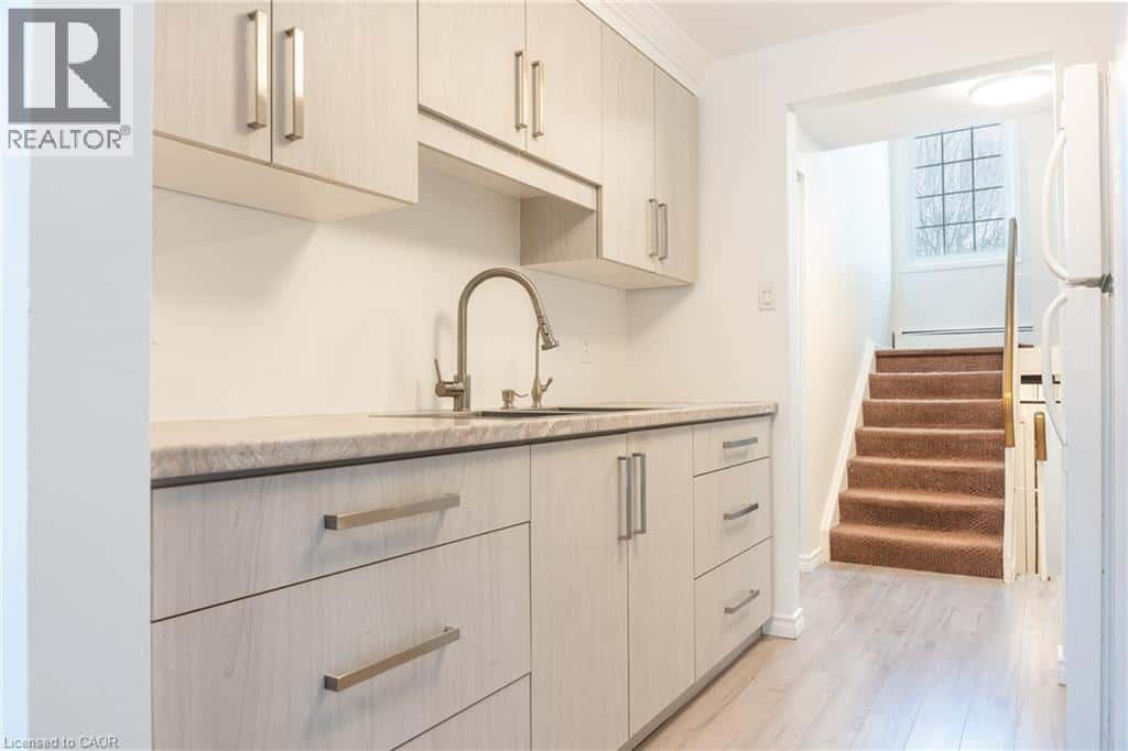 Waterloo — Waterloo - Photo 5 of 26