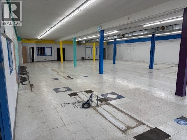 32 N BROADWAY AVENUE — Williams Lake - Main photo