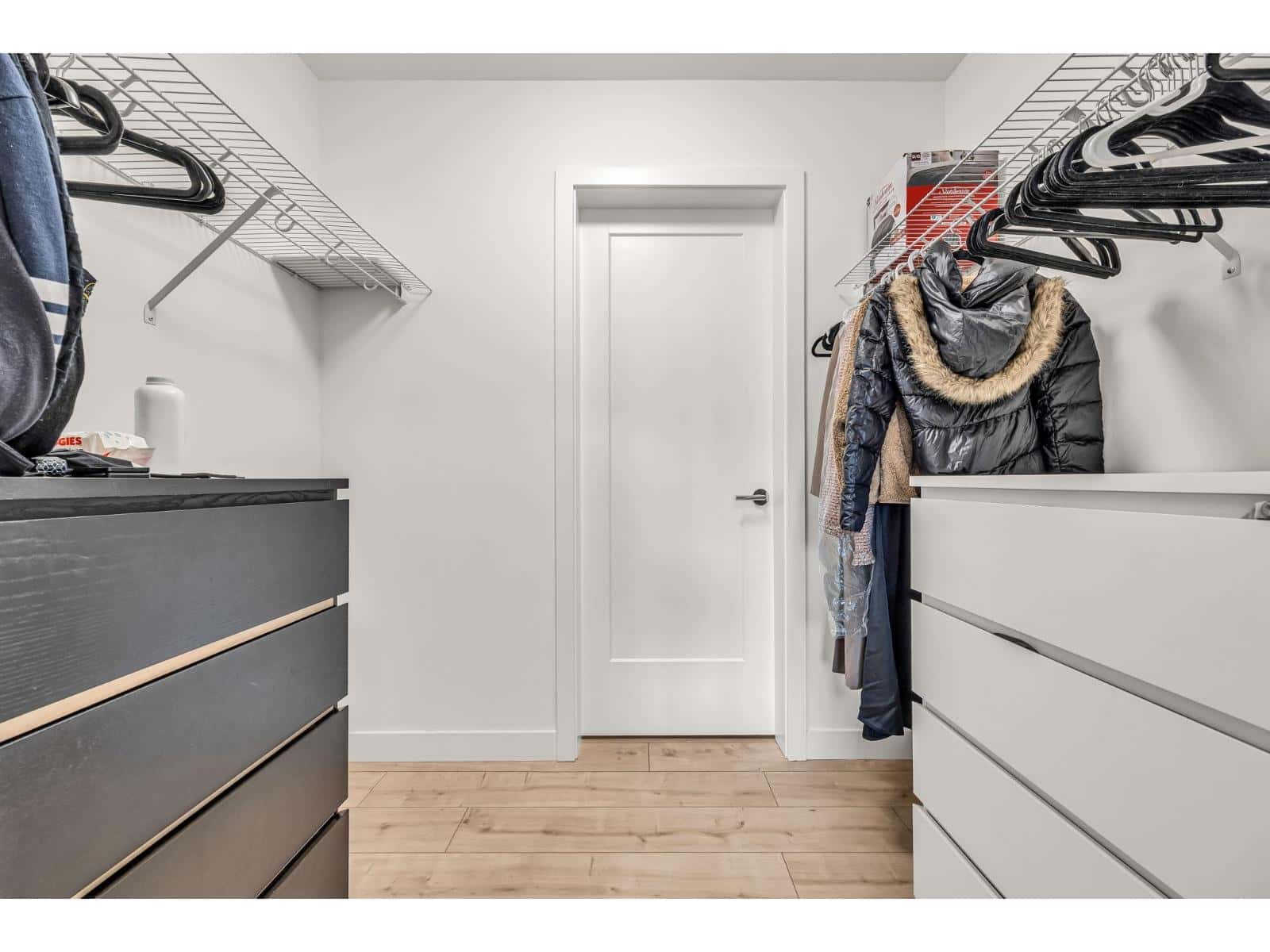 Surrey — Surrey - Photo 4 of 26