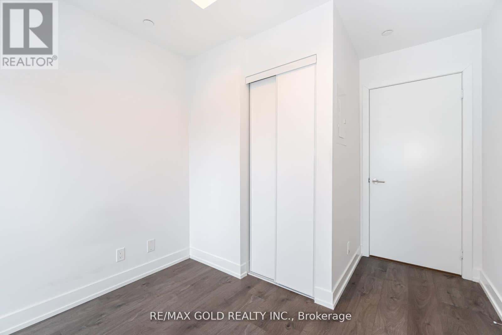 Brampton (Northwest Brampton) — Brampton (Northwest Brampton) - Photo 5 of 39