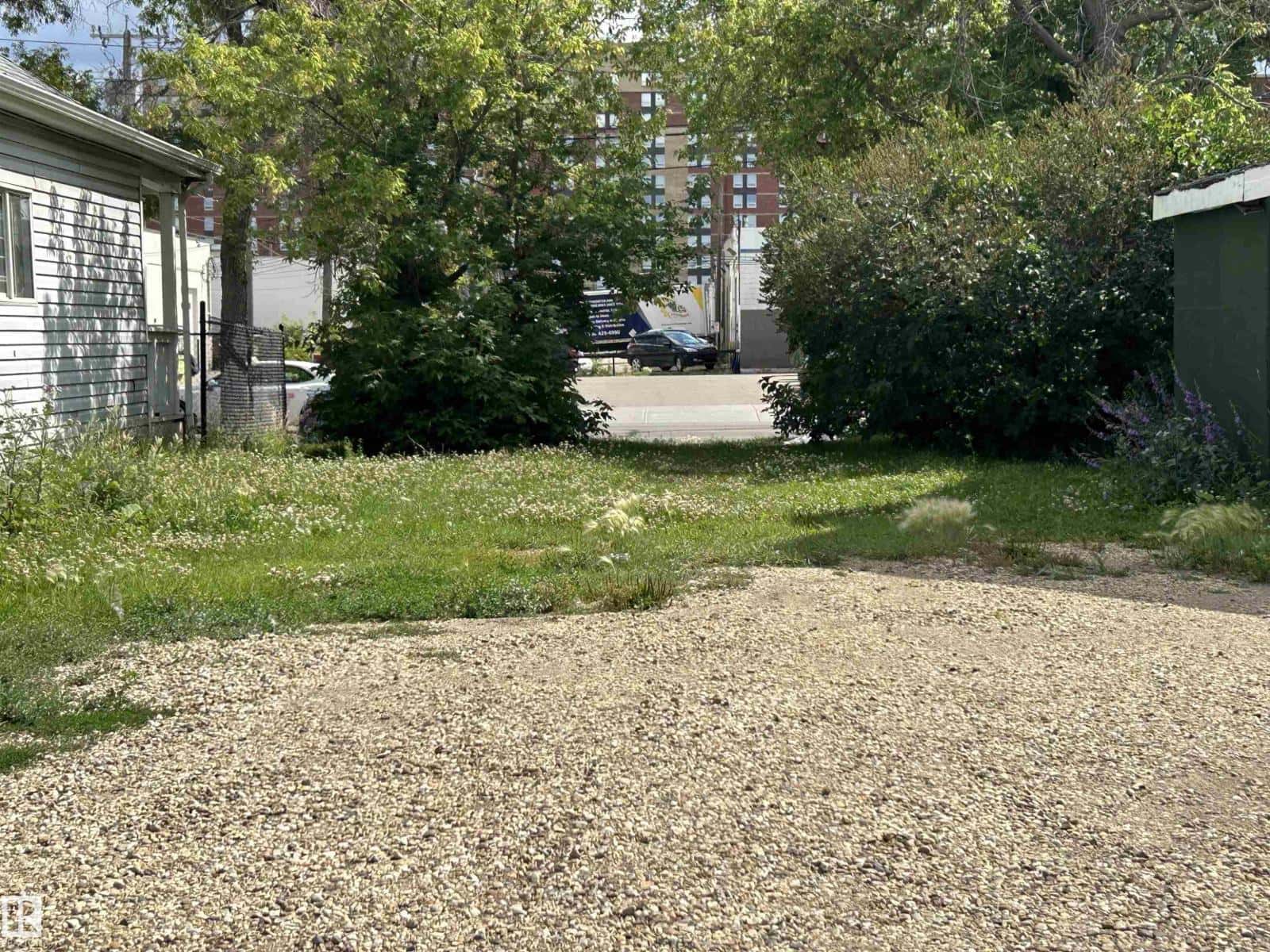 Edmonton — Edmonton - Photo 2 of 5