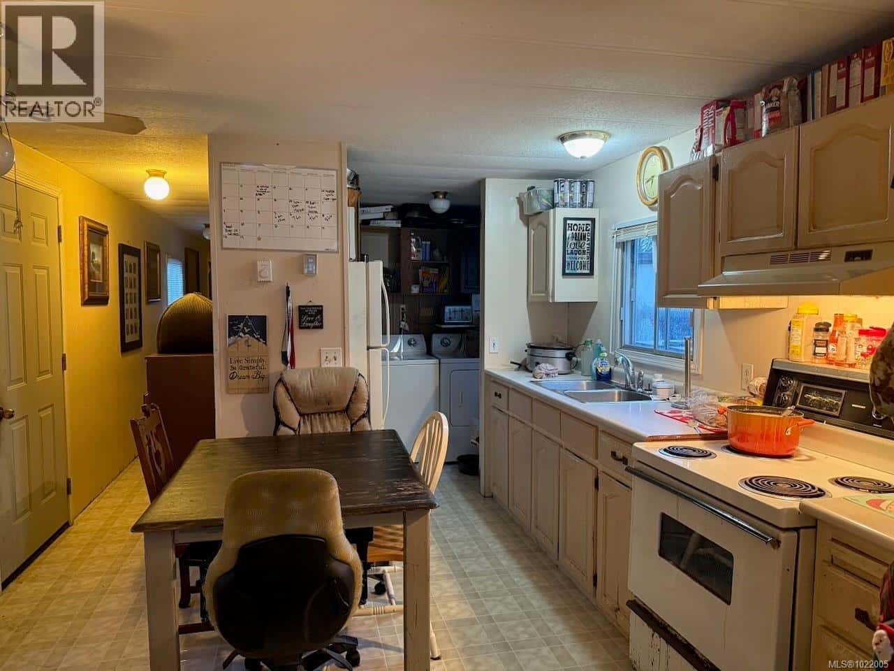 Campbell River — Campbell River - Photo 2 of 5