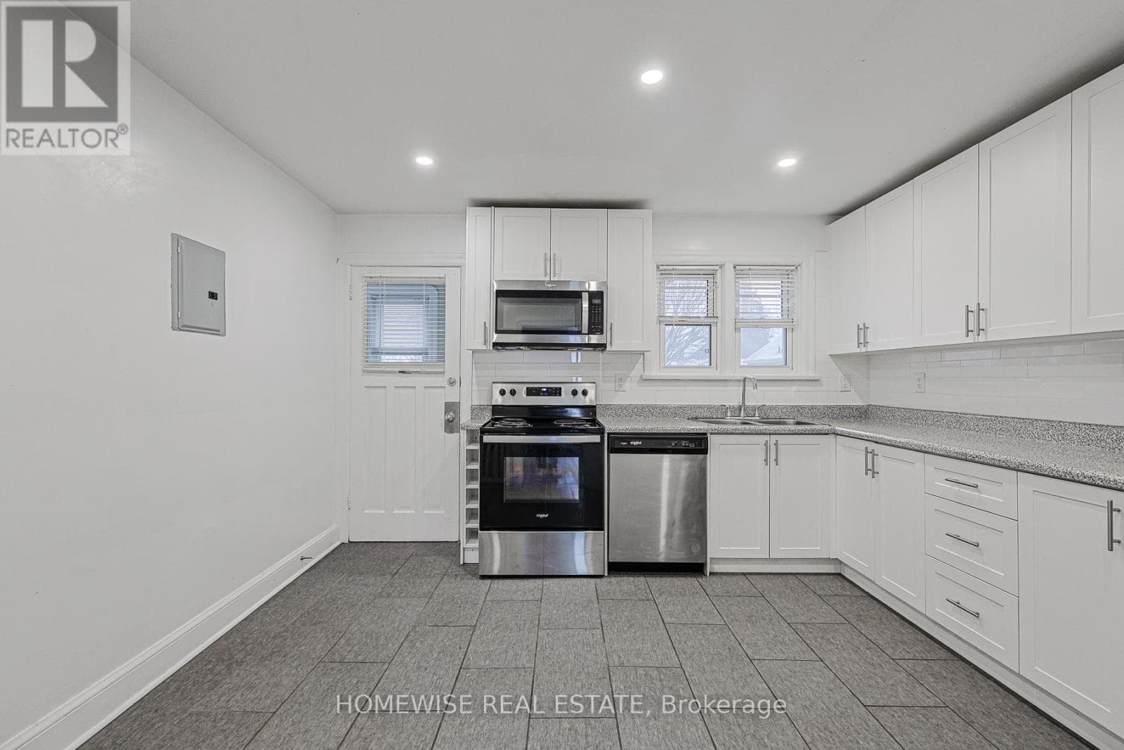 4 - 366 MARY STREET N — Oshawa (O'Neill) - Main photo