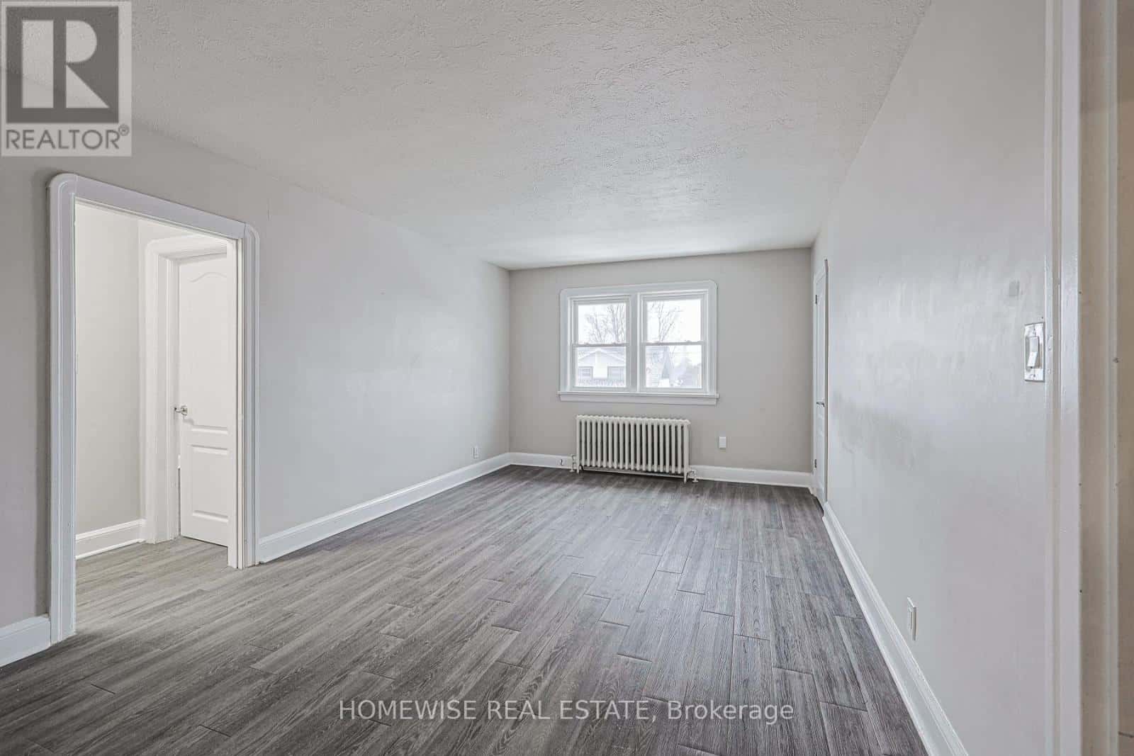 4 - 366 MARY STREET N — Oshawa (O'Neill) - Photo 3 of 31