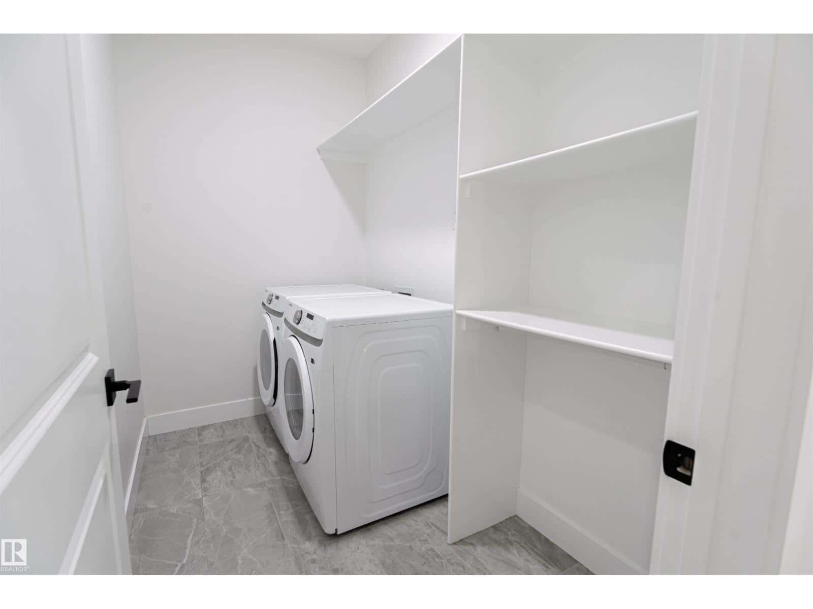 Leduc — Leduc - Photo 2 of 40