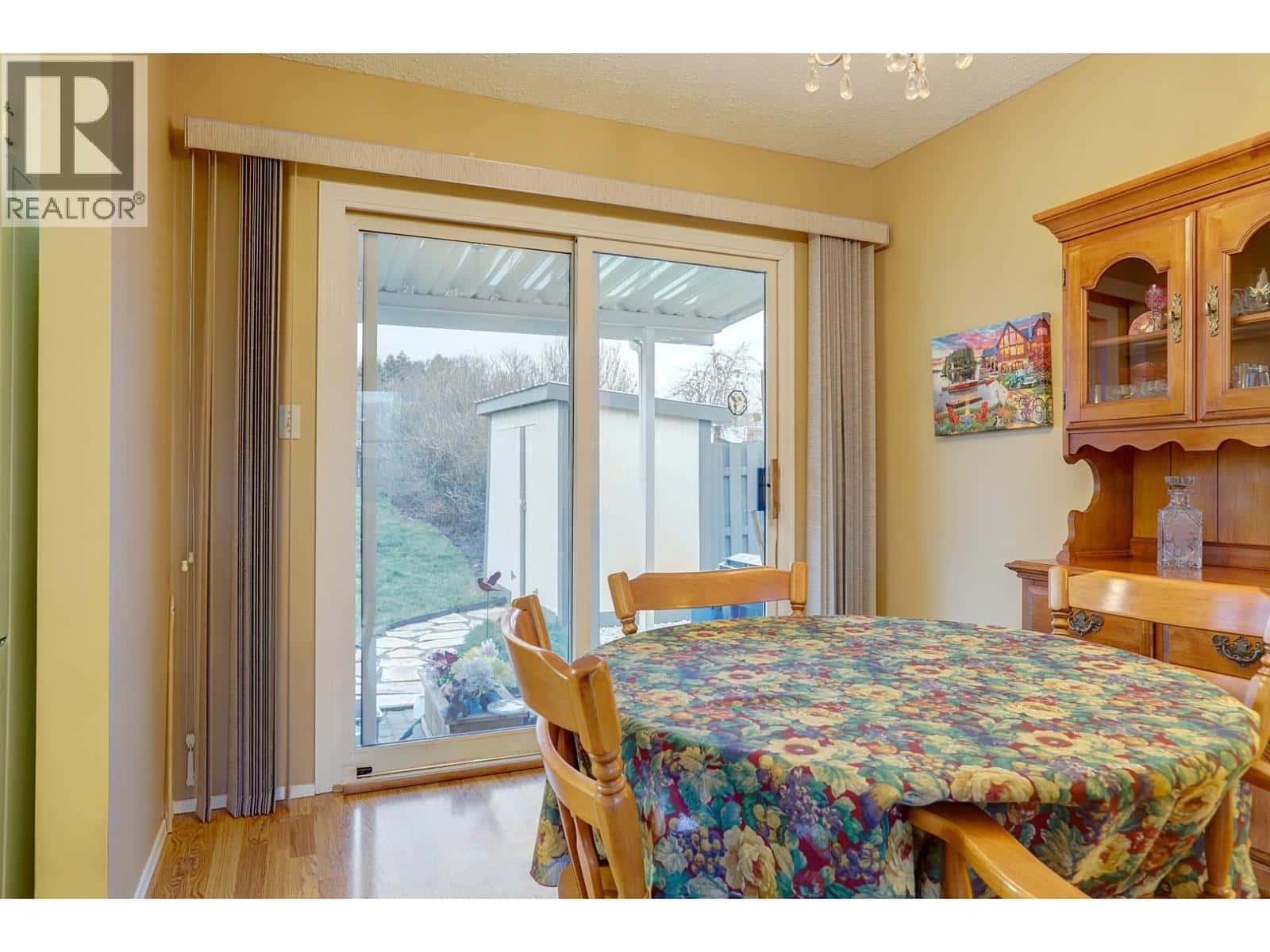 Vernon — Vernon - Photo 3 of 59