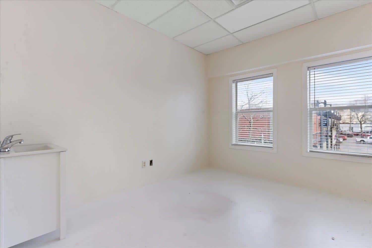 Chilliwack — Chilliwack - Photo 3 of 20