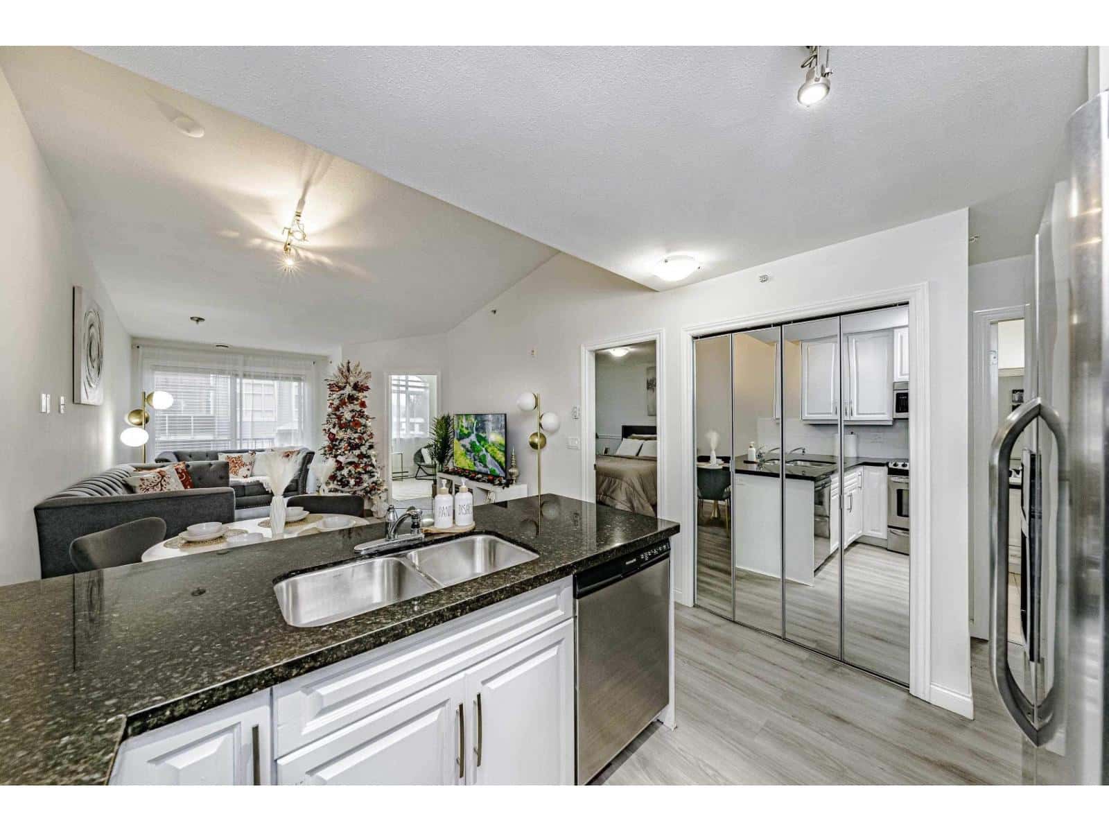 Langley — Langley - Photo 4 of 40