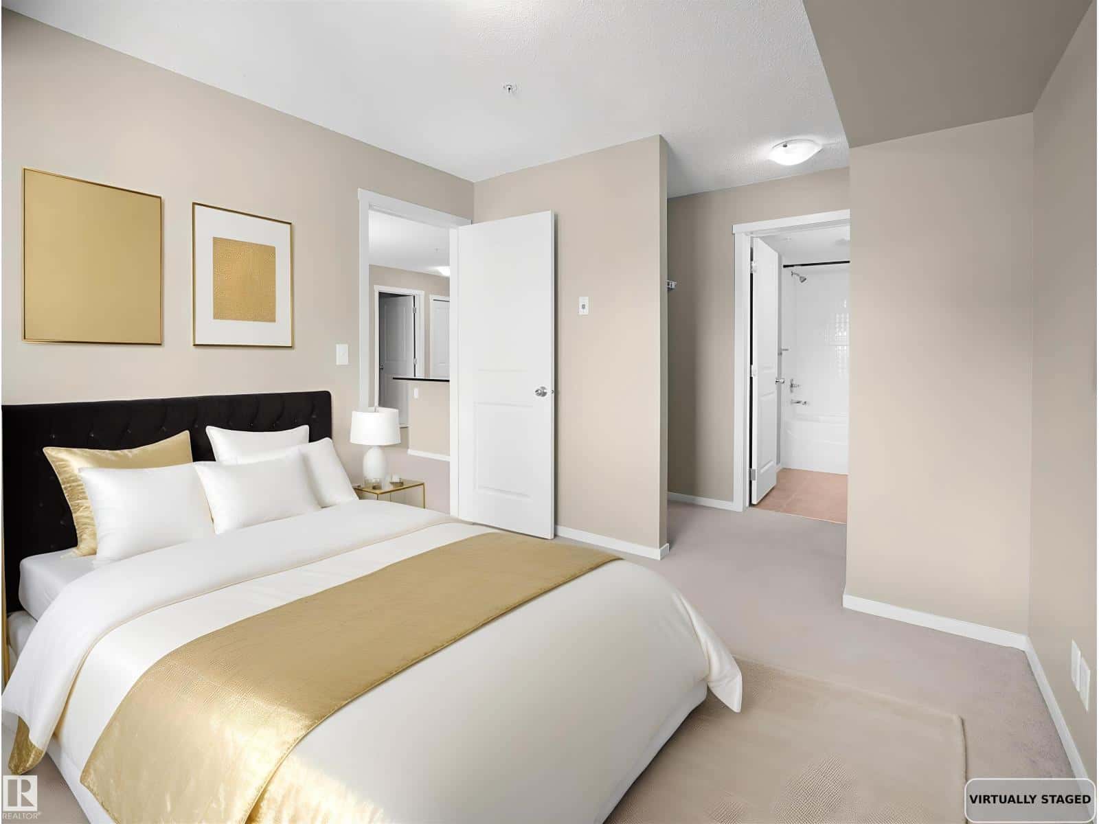 Edmonton — Edmonton - Photo 2 of 20