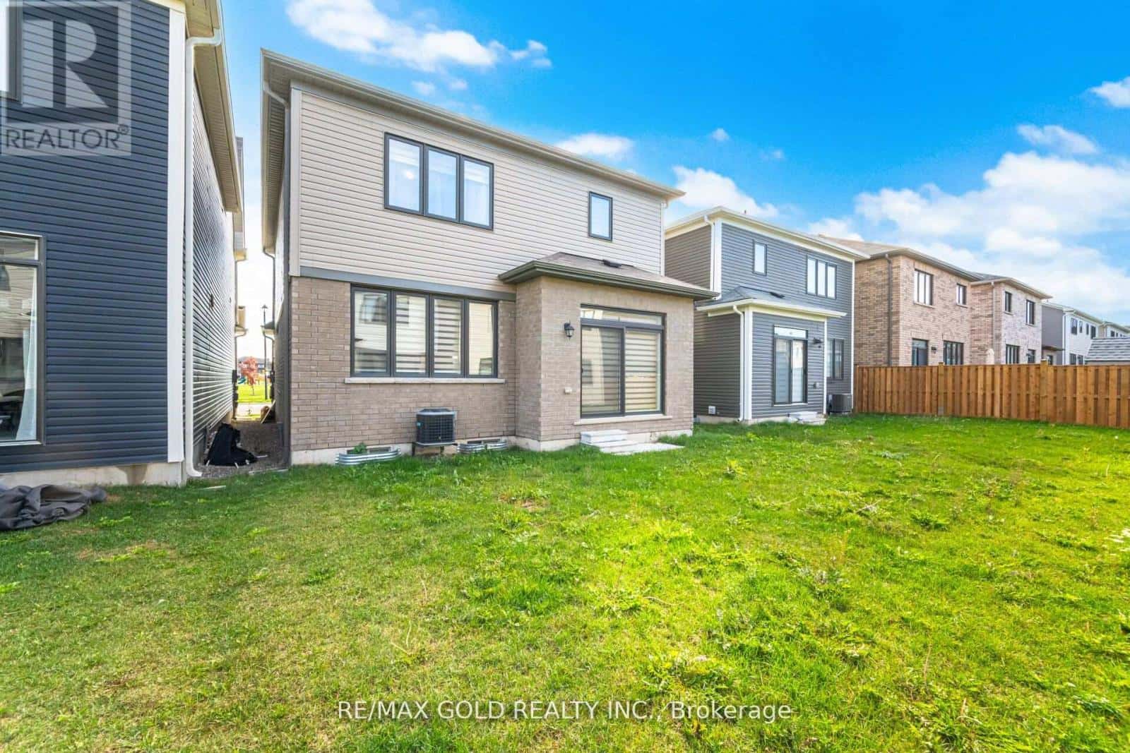 Haldimand — Haldimand - Photo 3 of 35