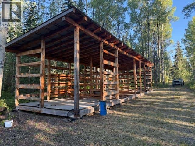 23803 WALCOTT ROAD — Telkwa, British Columbia - Photo 2 of 10