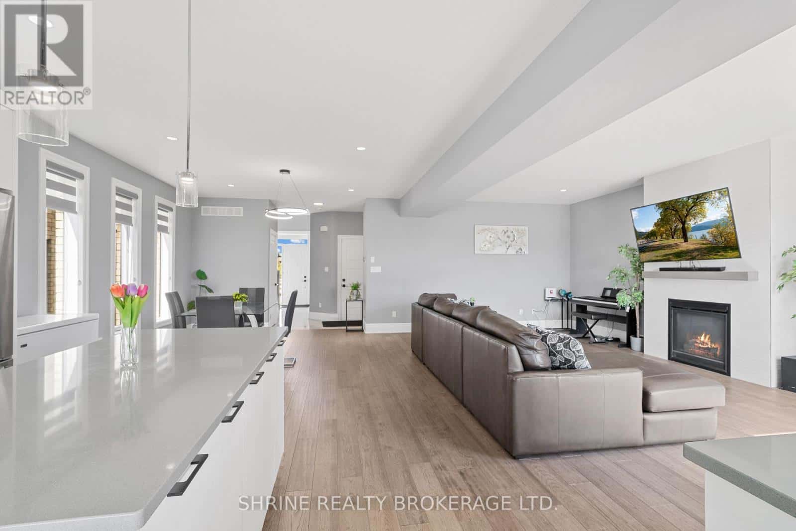 London North (North E) — London North (North E) - Photo 5 of 35