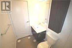 Toronto (Church-Yonge Corridor) — Toronto (Church-Yonge Corridor) - Photo 3 of 5