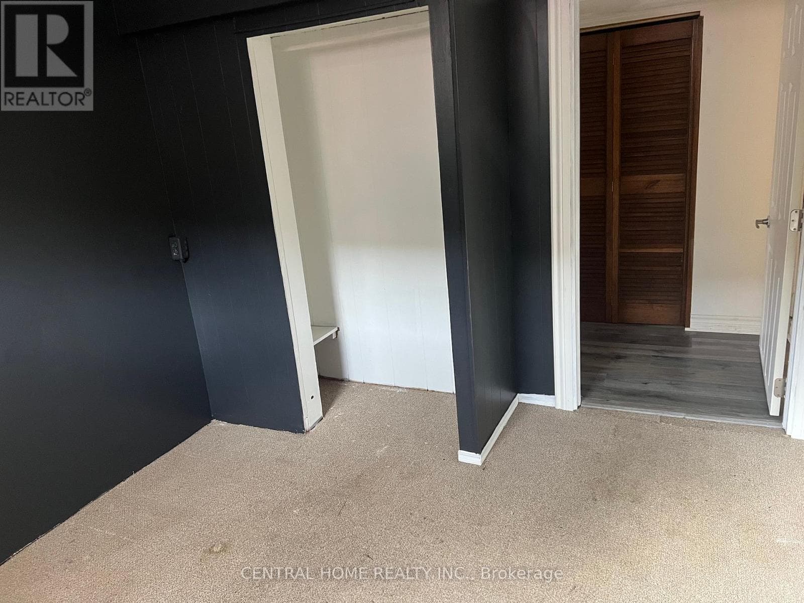 Newmarket (Bristol-London) — Newmarket (Bristol-London) - Main photo