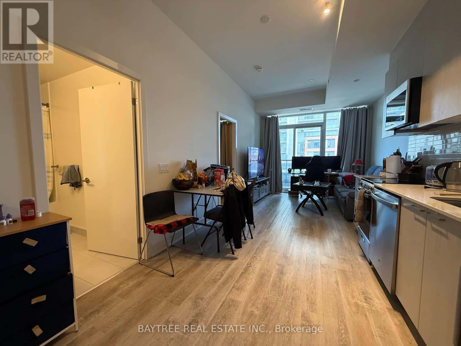 403 - 185 DEERFIELD ROAD — Newmarket (Central Newmarket) - Photo 4 of 18