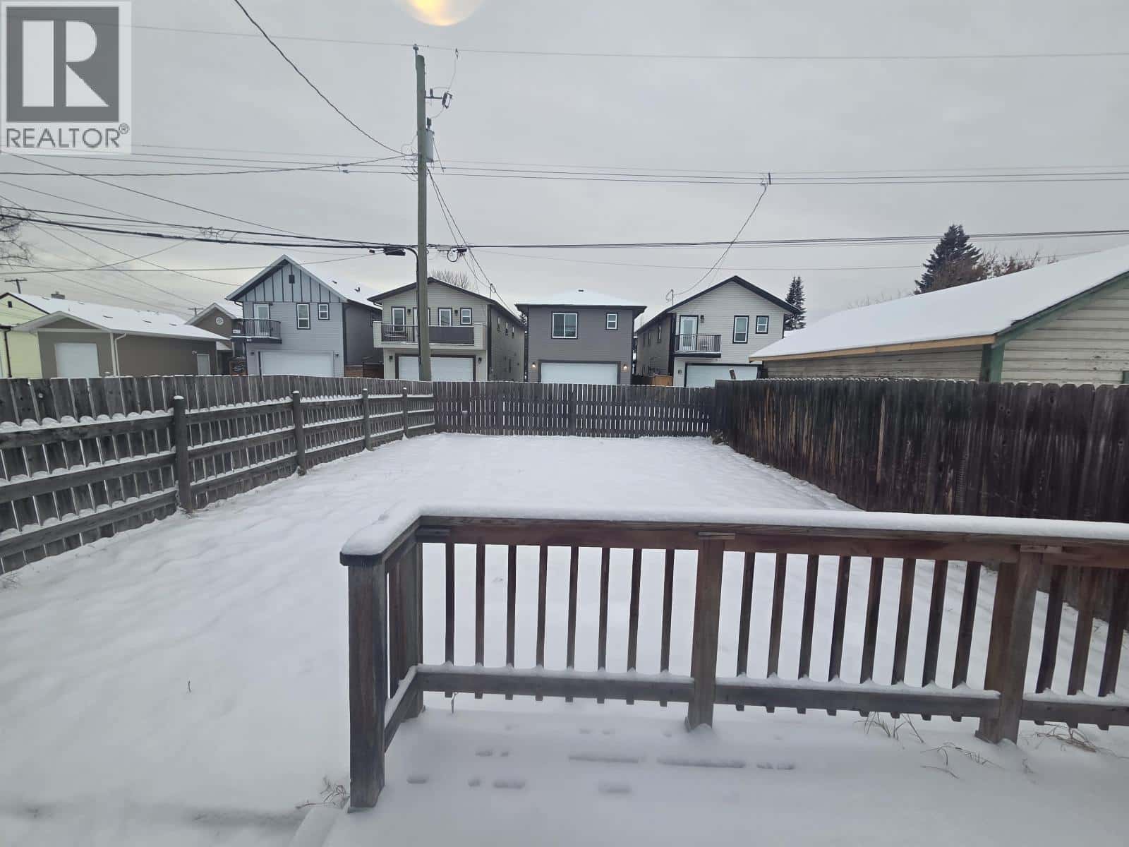 1651 8TH AVENUE — Prince George, British Columbia - Photo 3 of 14