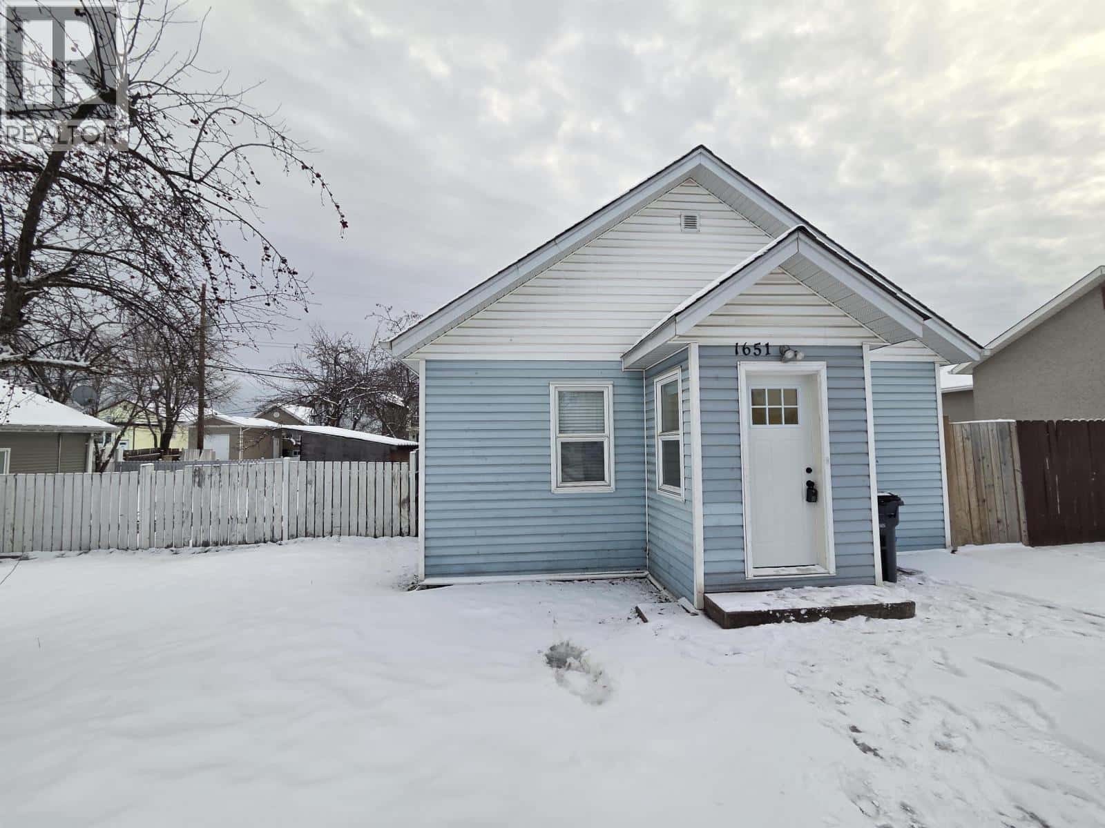 Prince George — Prince George - Photo 2 of 14