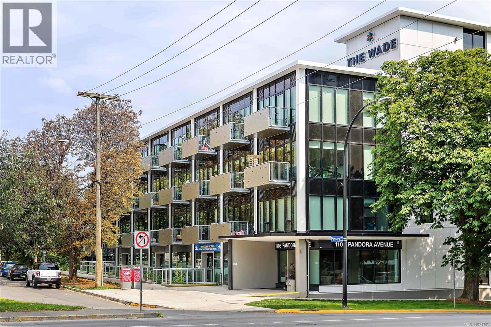 Victoria — Victoria - Photo 5 of 20