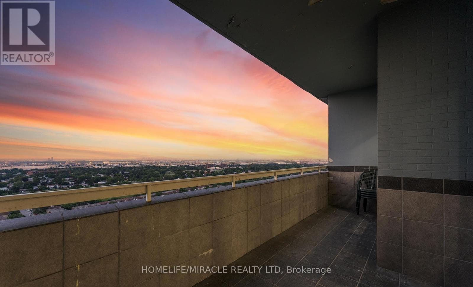 Brampton (Queen Street Corridor) — Brampton (Queen Street Corridor) - Main photo