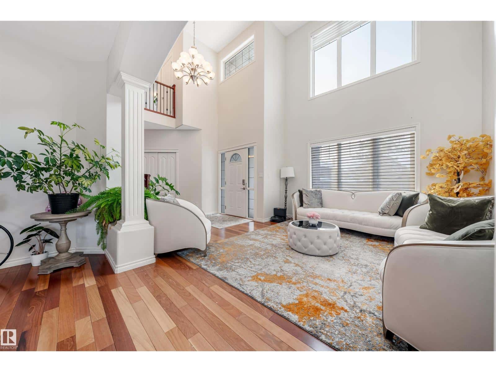 Edmonton — Edmonton - Photo 4 of 60