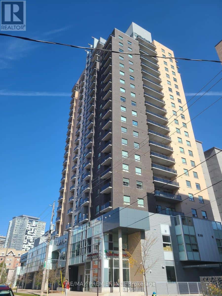 Waterloo — Waterloo - Photo 3 of 12