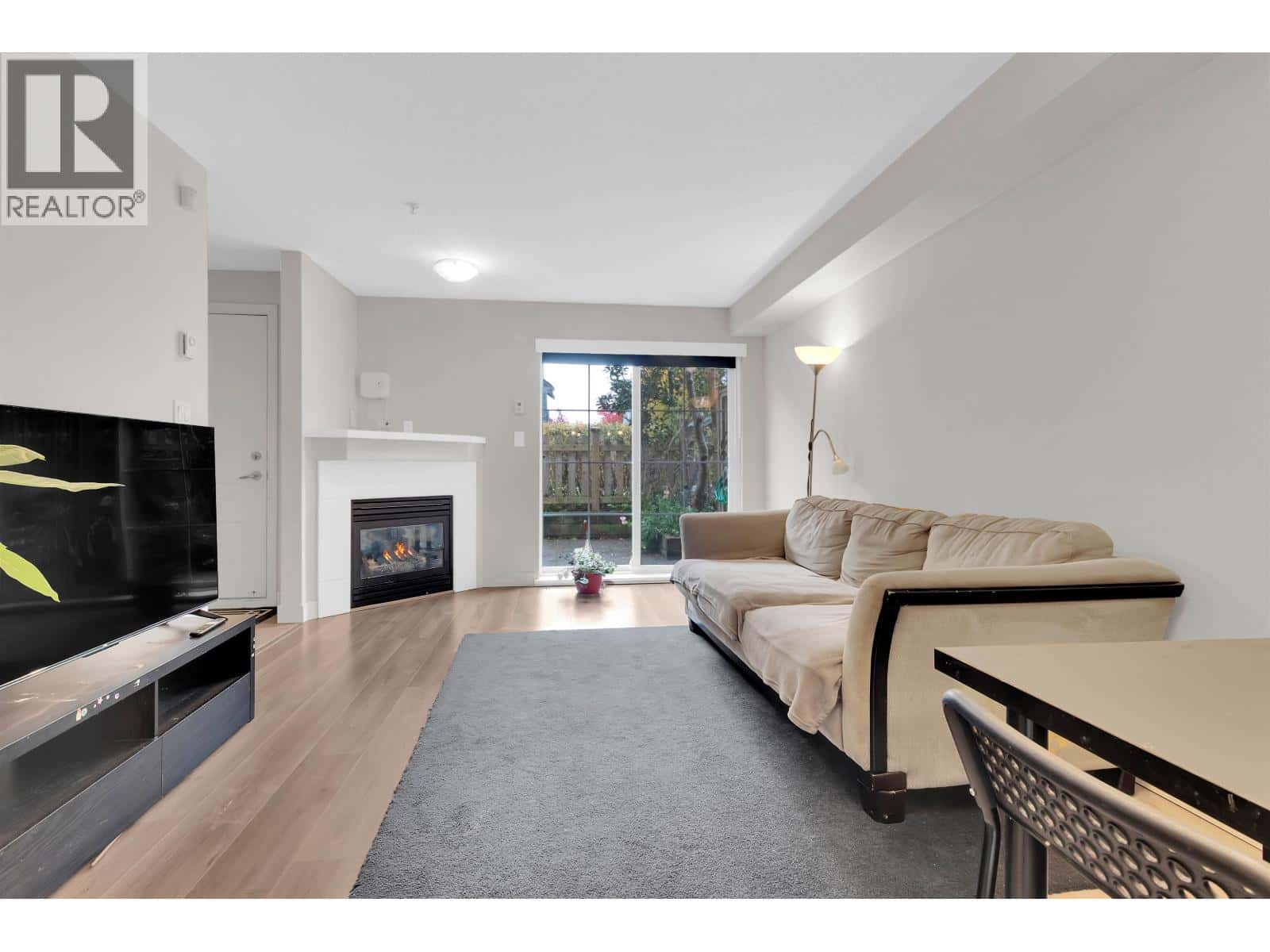 Richmond — Richmond - Photo 4 of 27