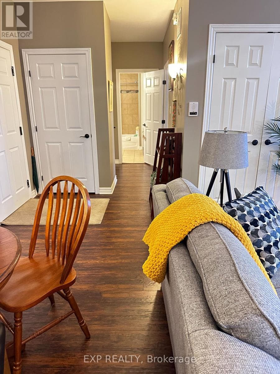 3B - 43 BRIDGE STREET — Carleton Place - Main photo