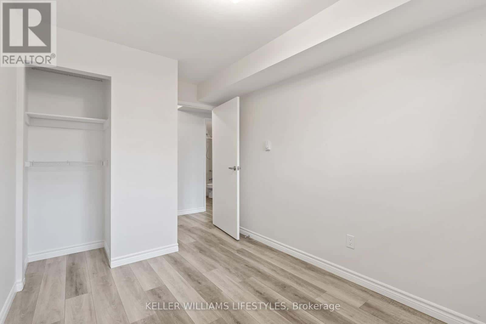 London North (North G) — London North (North G) - Photo 5 of 39