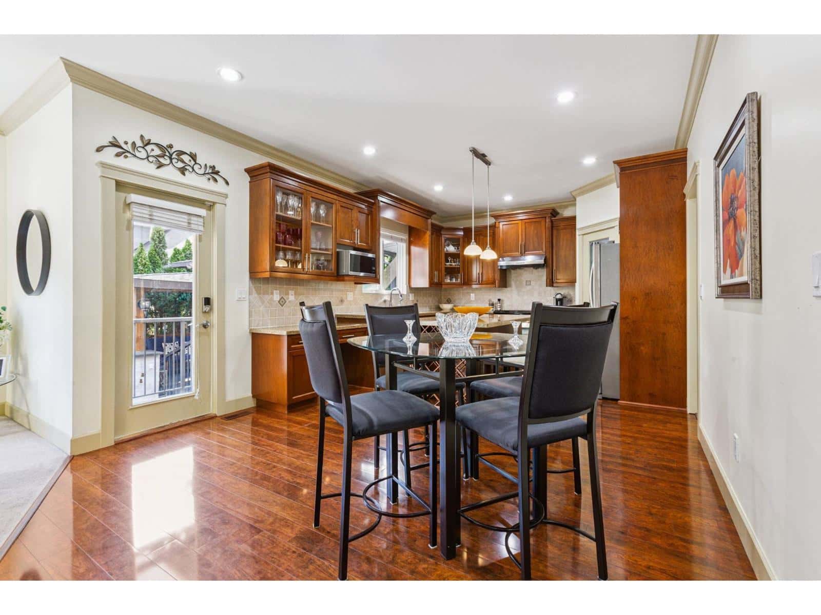 19358 73B AVENUE — Surrey - Photo 2 of 40