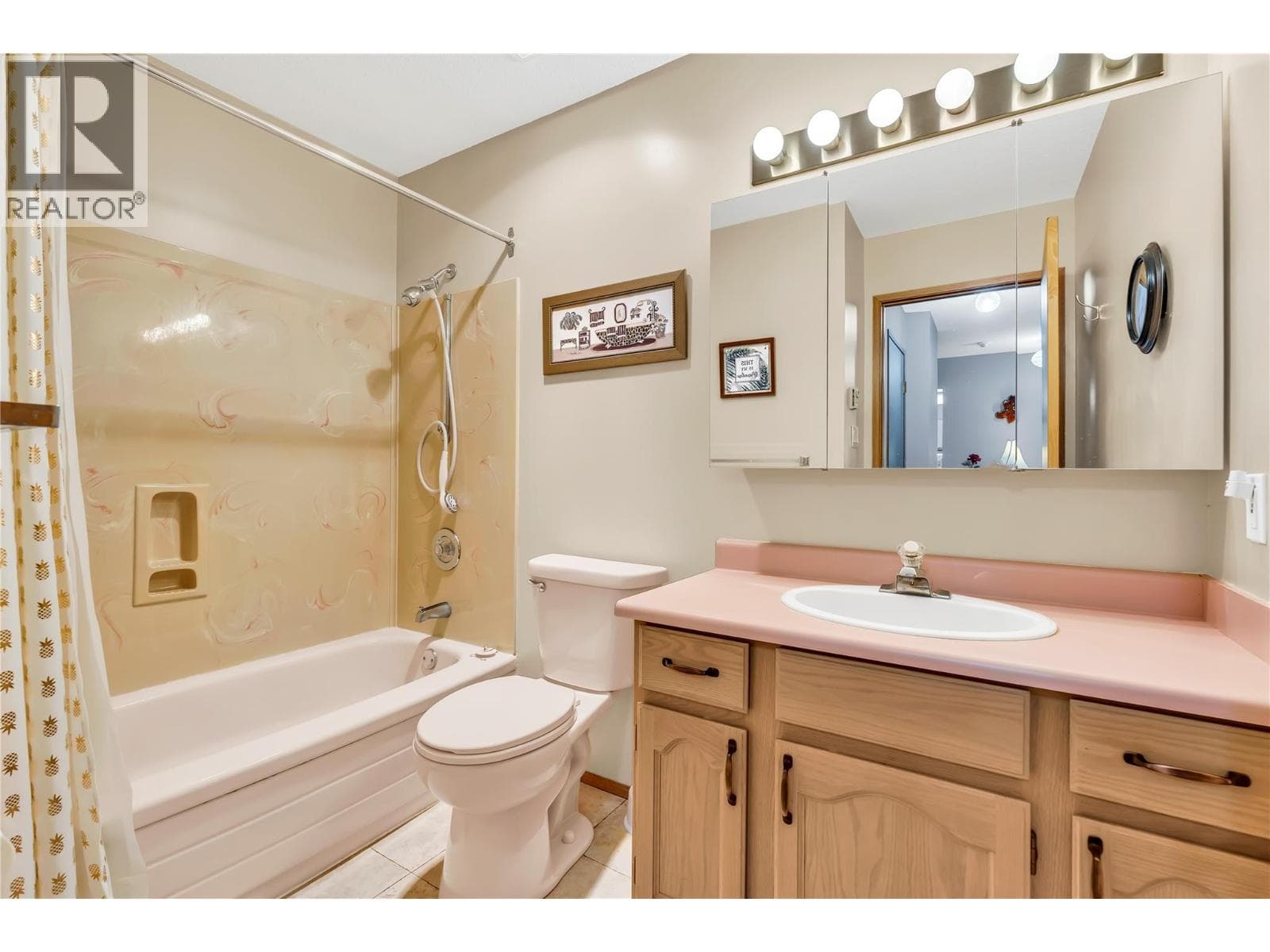 Penticton — Penticton - Main photo