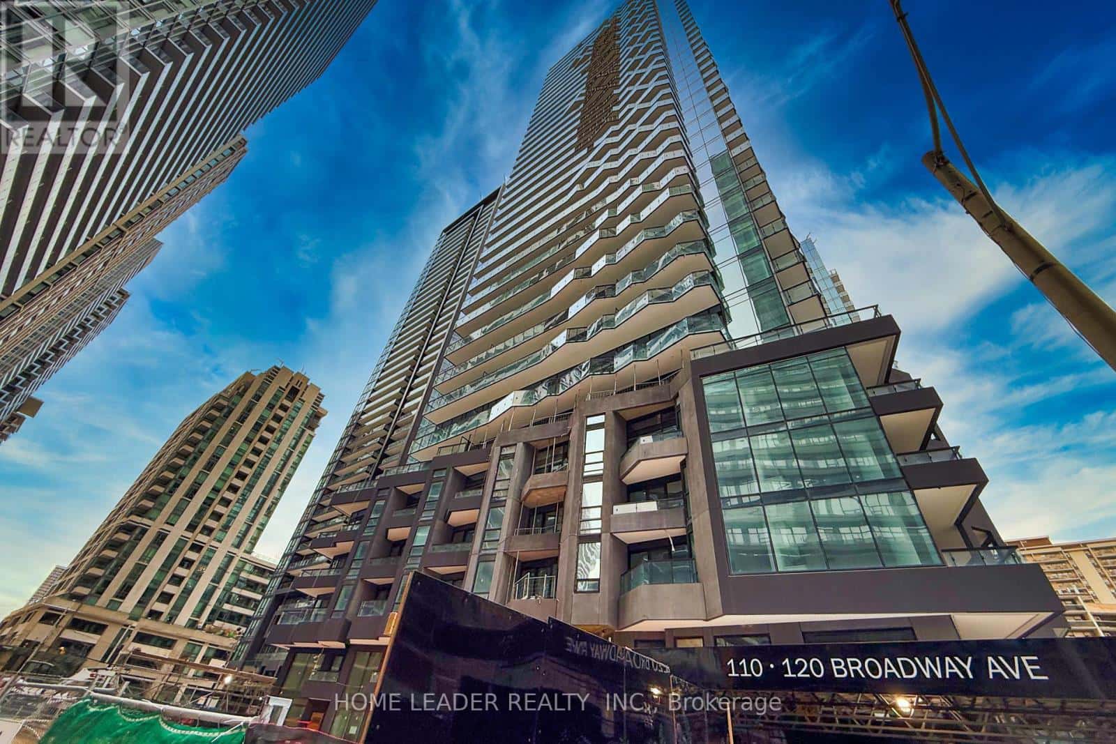 Toronto (Mount Pleasant West) — Toronto (Mount Pleasant West) - Photo 3 of 37