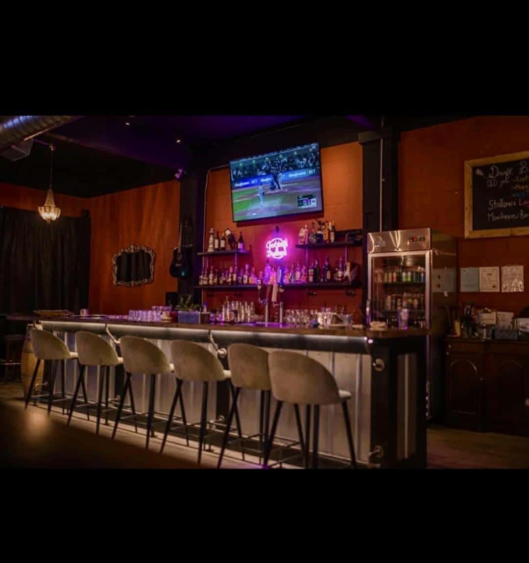 Property - Photo 2 of 7