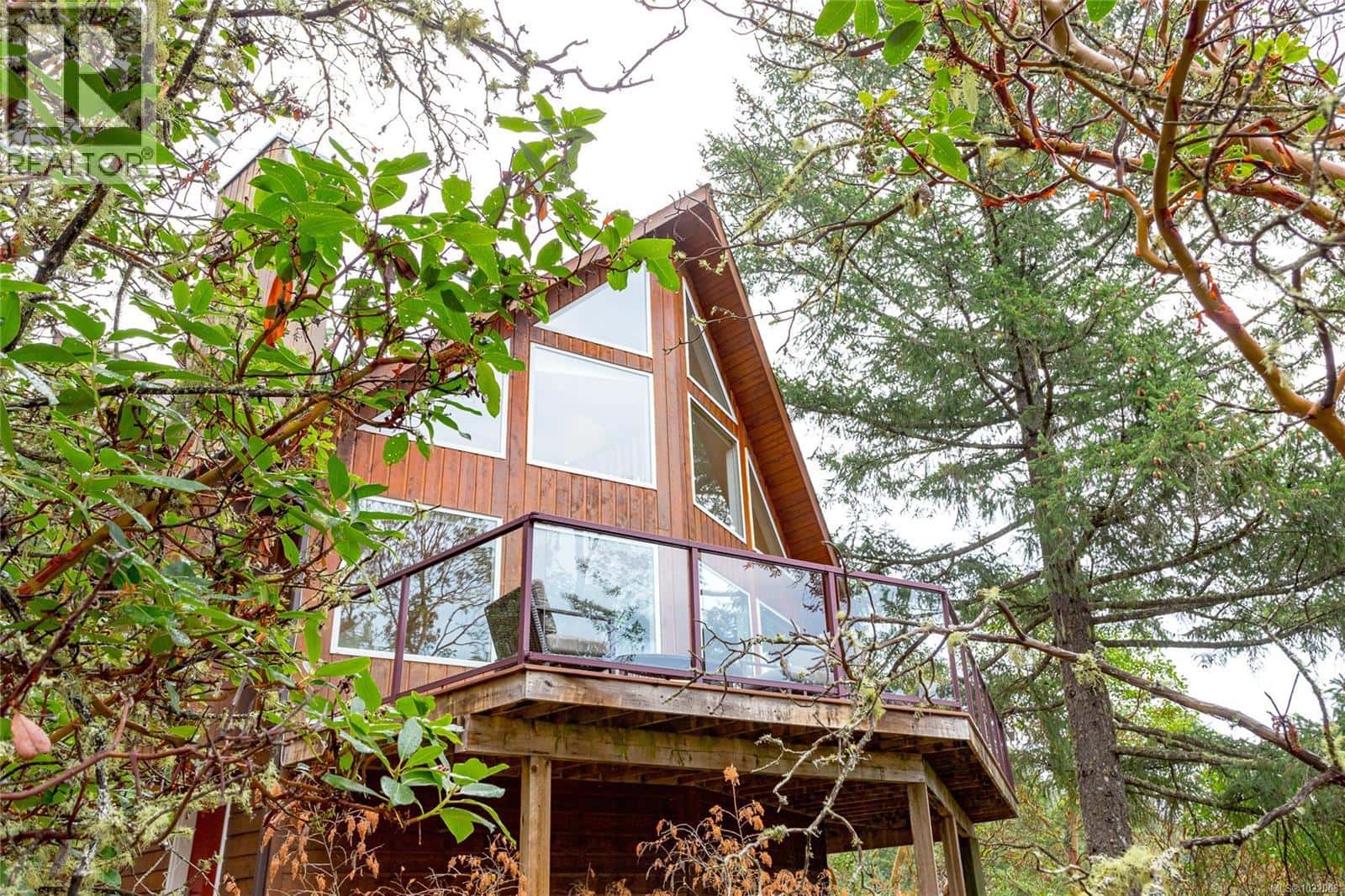 3715 Munn Rd — Highlands - Photo 3 of 64