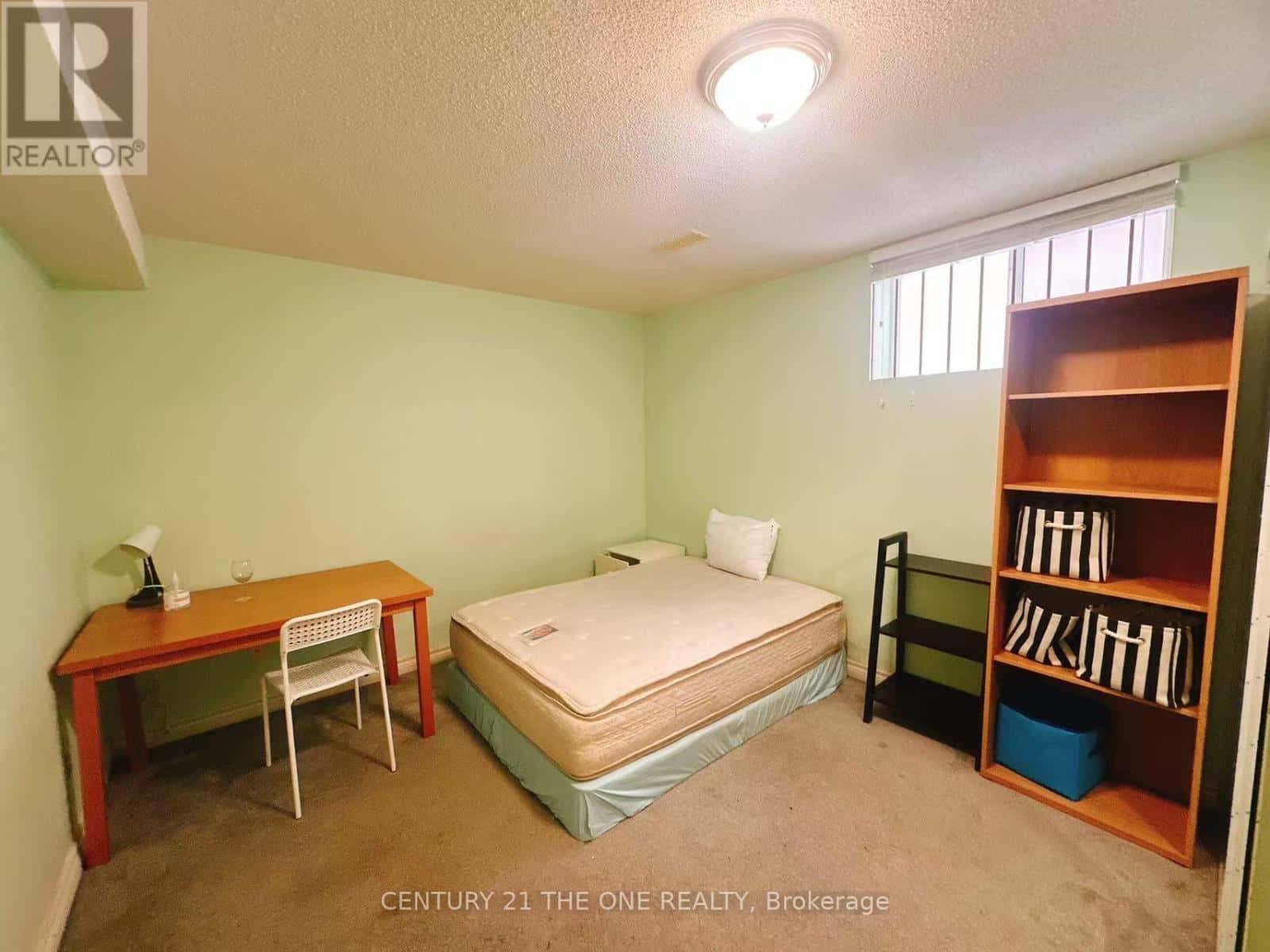 BASEMENT UNIT 1 - 123 STEELES AVENUE E — Toronto (Newtonbrook East) - Photo 2 of 3