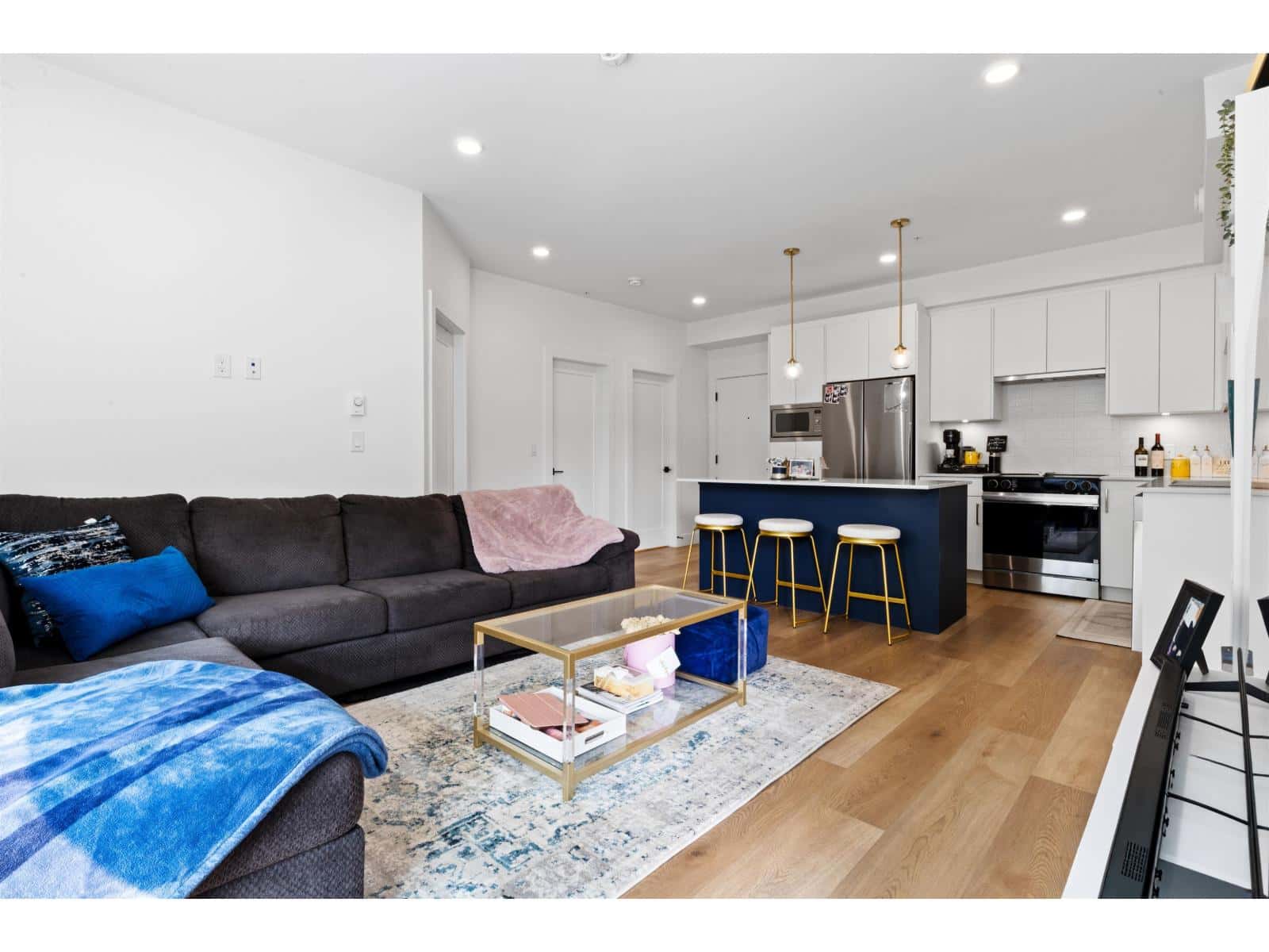 Langley — Langley - Photo 3 of 30