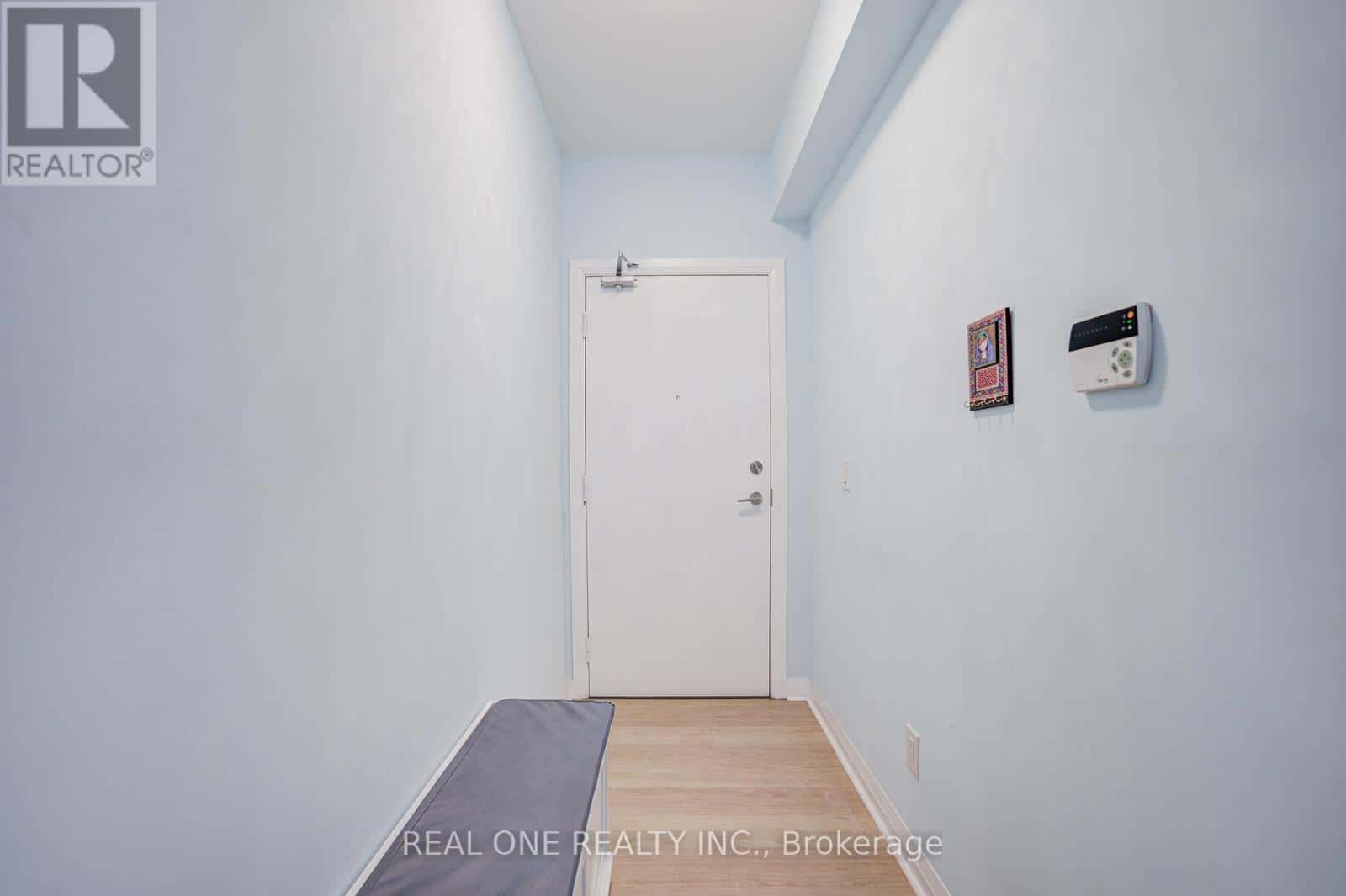 LPH08 - 55 ONEIDA CRESCENT — Richmond Hill (Langstaff) - Photo 5 of 39