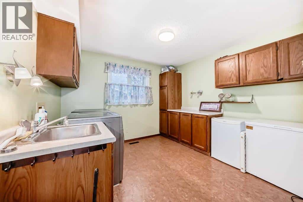 Calgary — Calgary - Photo 5 of 50