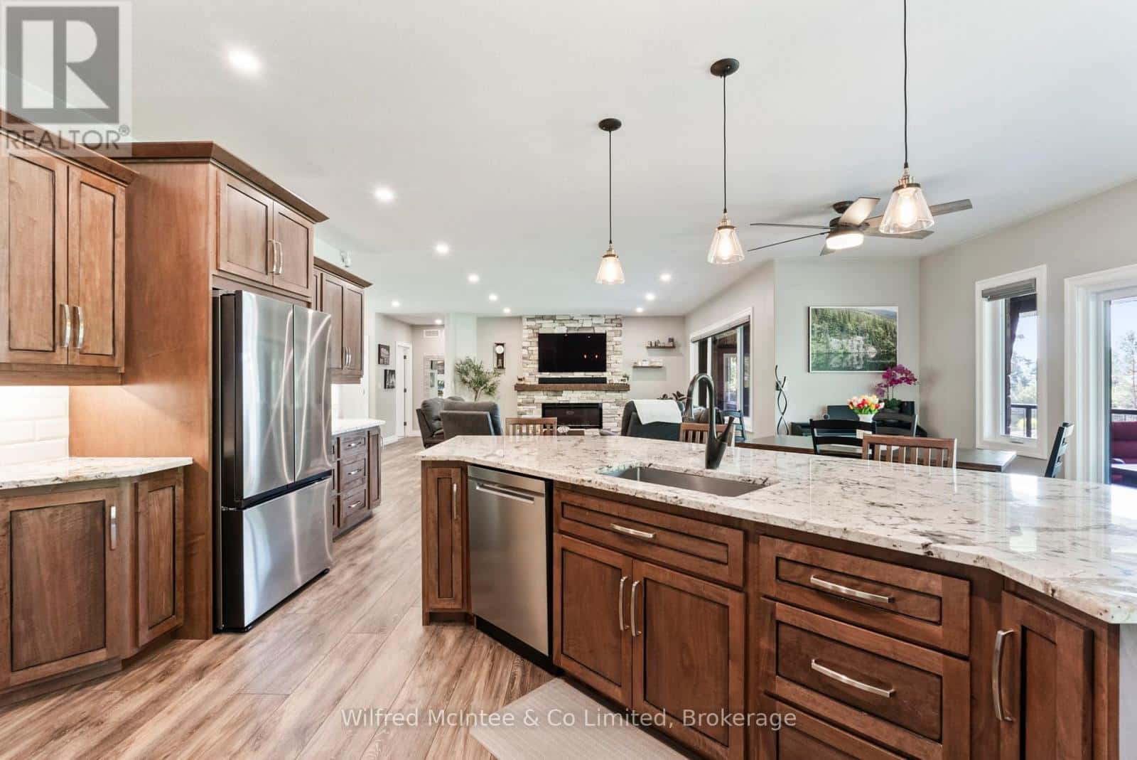 126 FOREST CREEK TRAIL — West Grey - Photo 5 of 47