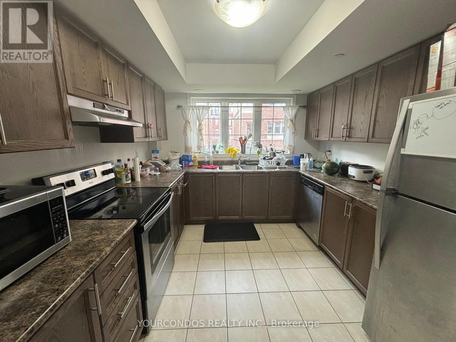 Oshawa (Windfields) — Oshawa (Windfields) - Main photo