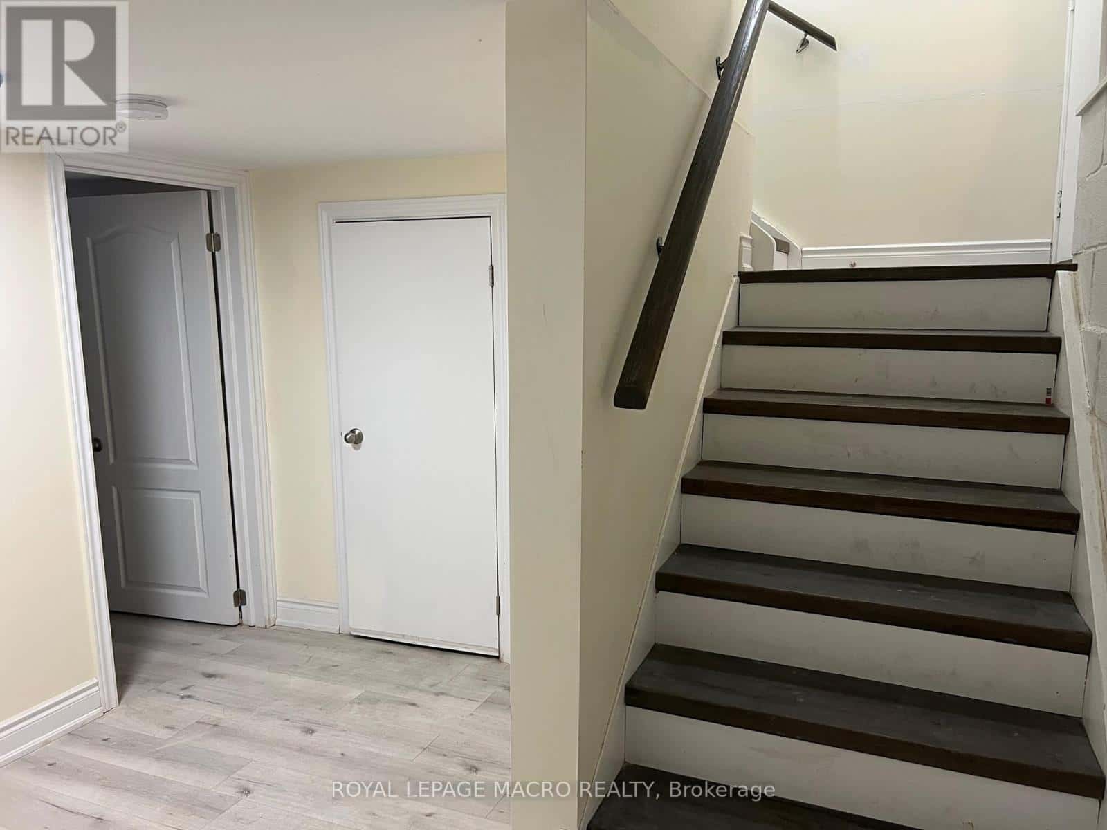 Hamilton — Hamilton - Photo 4 of 19