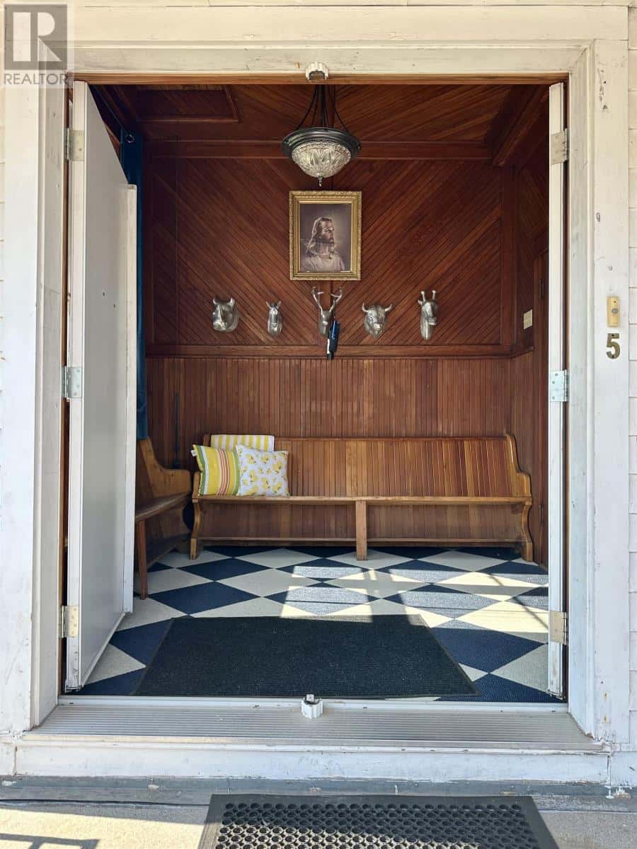 5 Church Street — Murray Harbour, Prince Edward Island - Photo 2 of 50