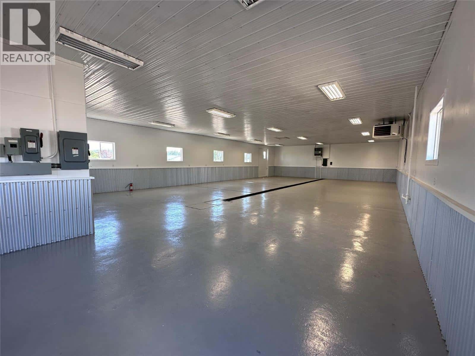 10101 17 Street — Dawson Creek - Photo 4 of 20