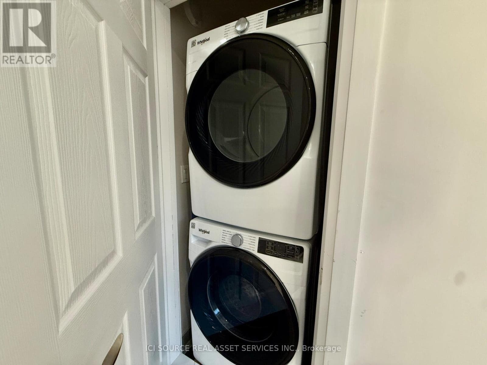 Toronto (Trinity-Bellwoods) — Toronto (Trinity-Bellwoods) - Main photo