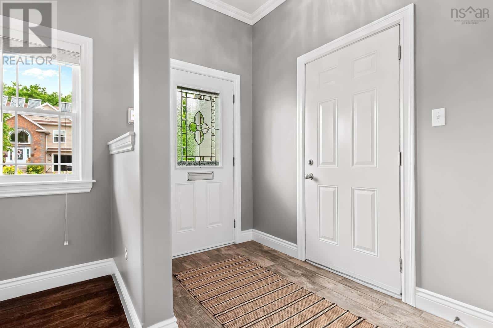 80 Lundy Drive — Cole Harbour, Nova Scotia - Photo 2 of 50