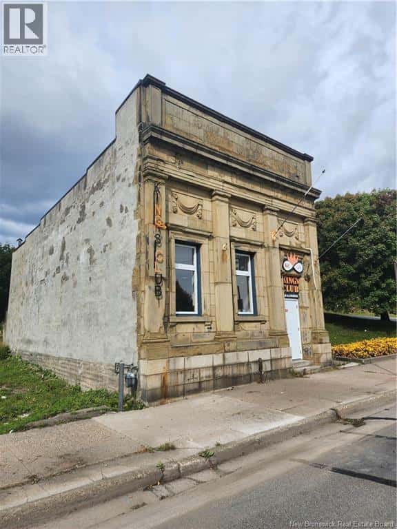 507 Main — Saint John, New Brunswick - Photo 2 of 36