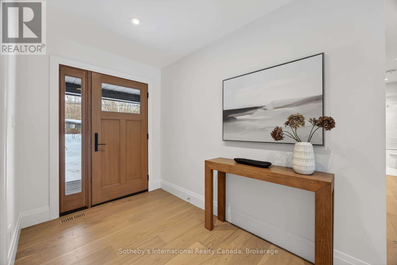 111 PATRICIA DRIVE — Blue Mountains, Ontario - Photo 4 of 40