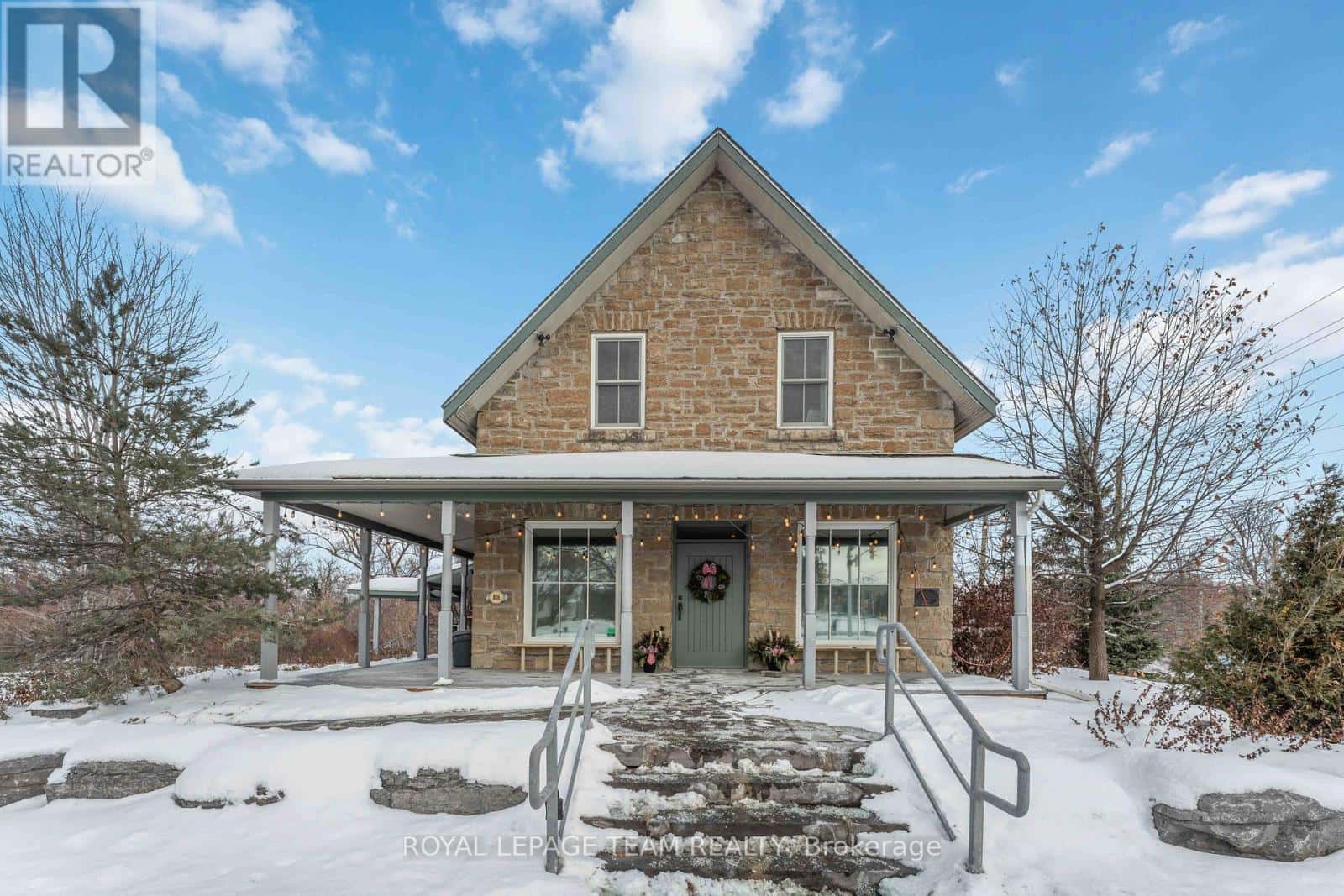 Ottawa — Ottawa - Photo 3 of 29